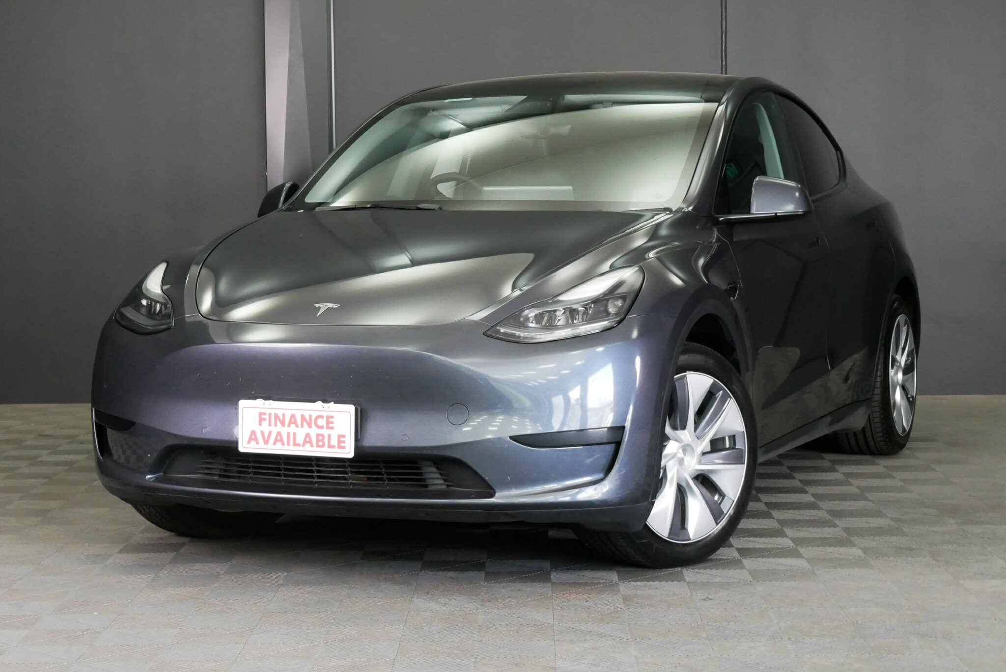 Tesla Model Y image 3
