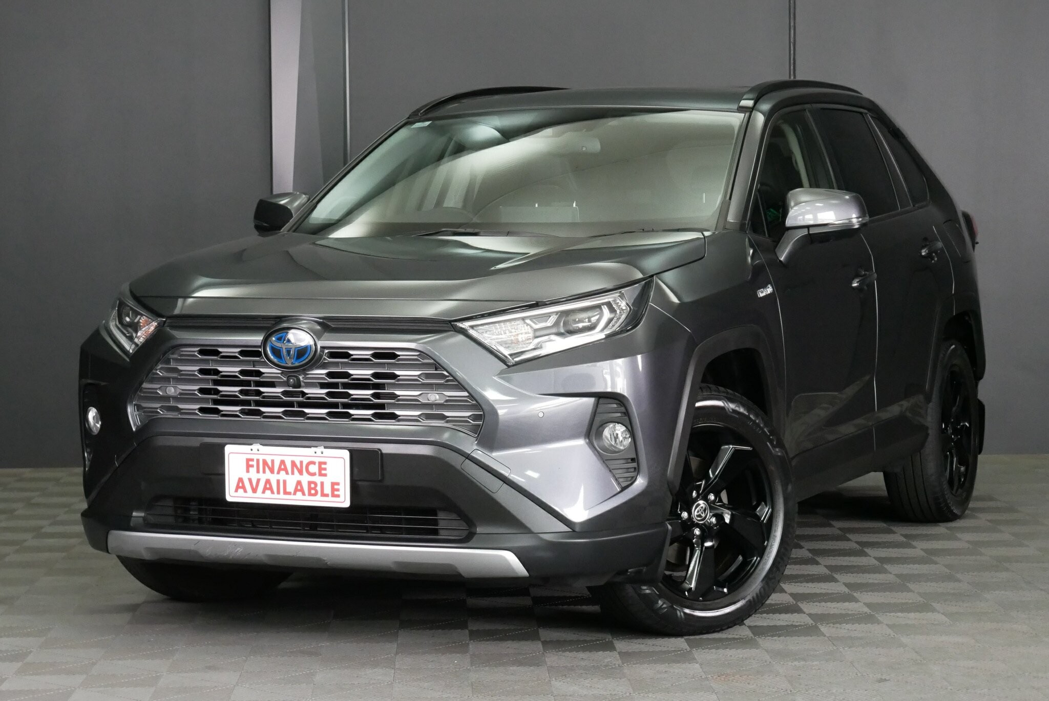 Toyota Rav4 image 3