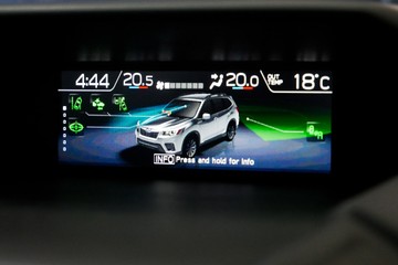https://vehicle-cdn.autoleague.cloud/30640_U110803_9.jpg