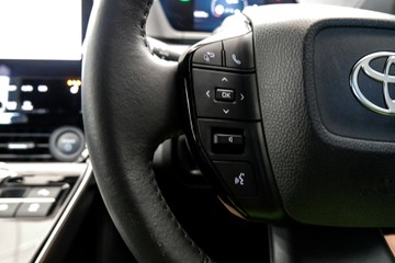 https://vehicle-cdn.autoleague.cloud/30640_U110823_16.jpg