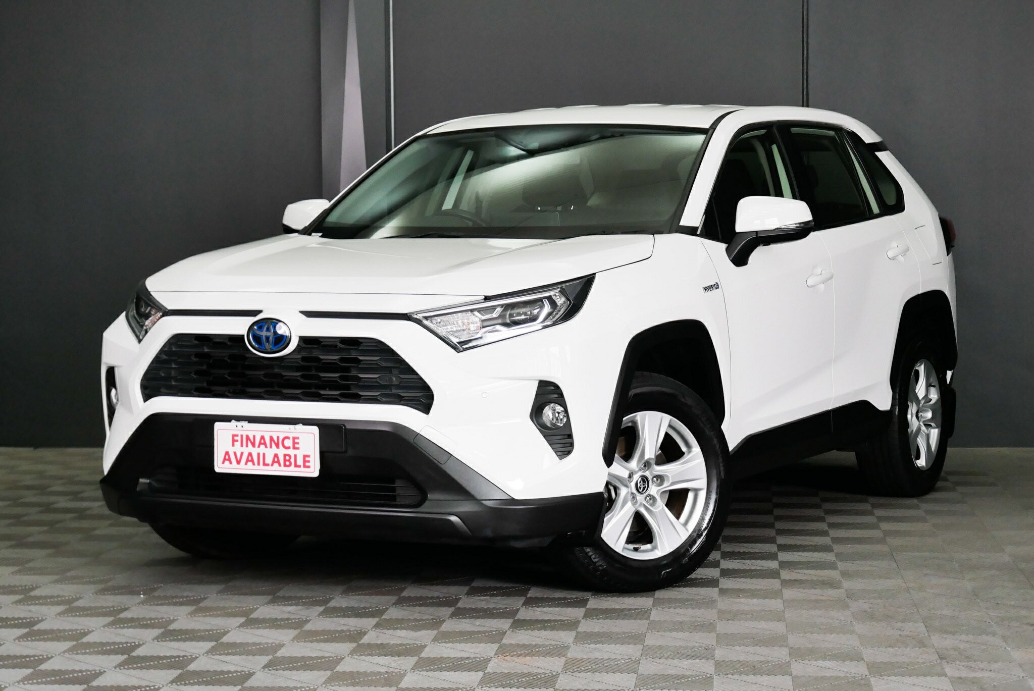 Toyota Rav4 image 3