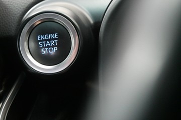 https://vehicle-cdn.autoleague.cloud/30640_U110836_16.jpg