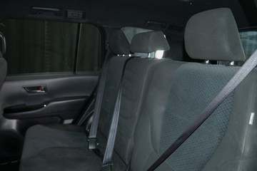 https://vehicle-cdn.autoleague.cloud/30640_U110836_20.jpg