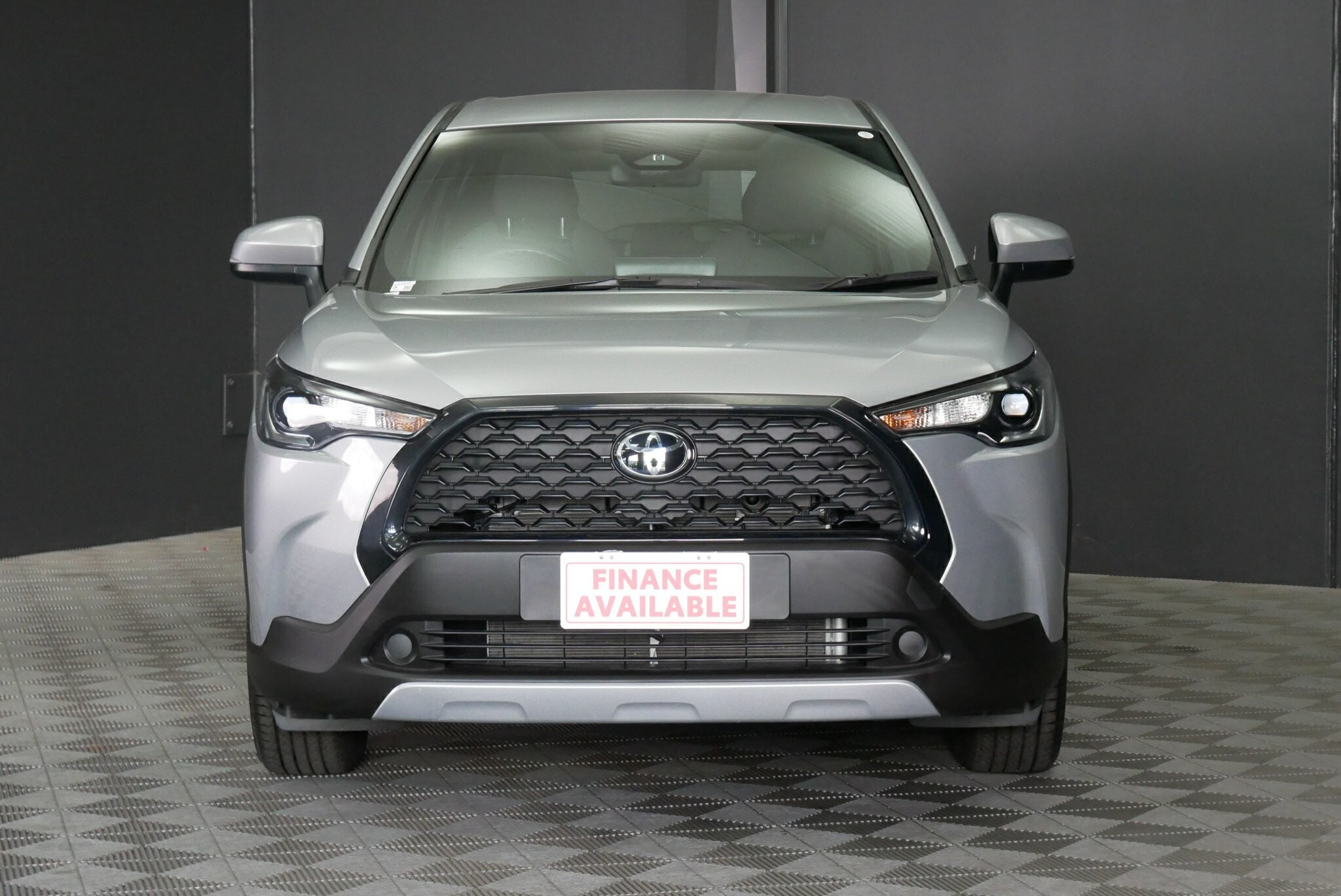 Toyota Corolla Cross image 2