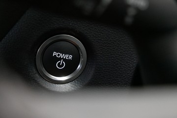 https://vehicle-cdn.autoleague.cloud/30640_U110867_18.jpg