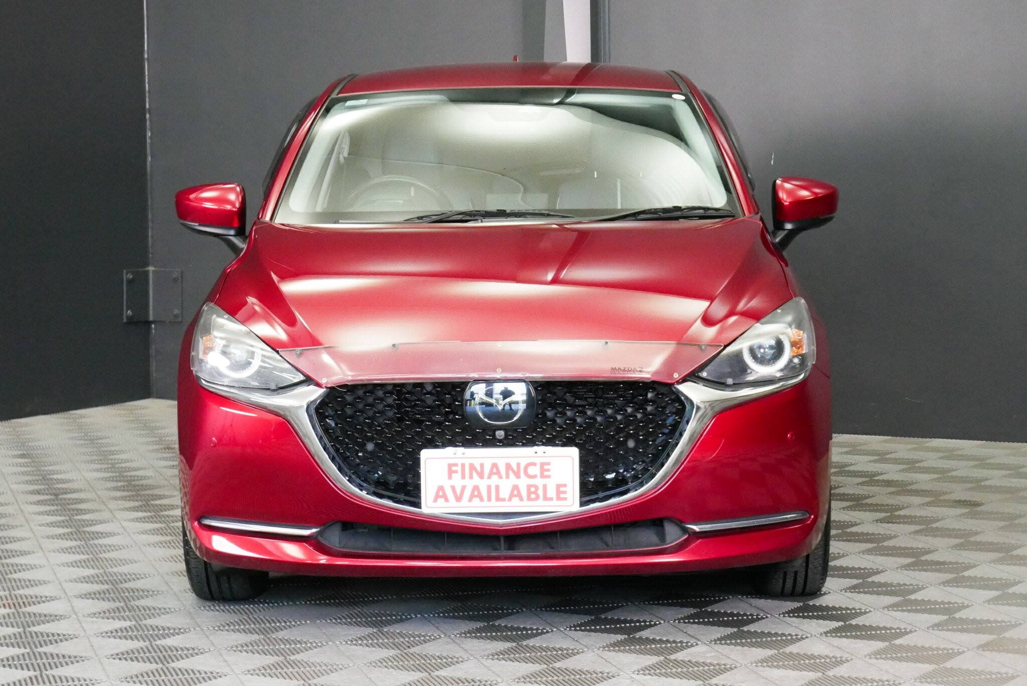 Mazda 2 image 2