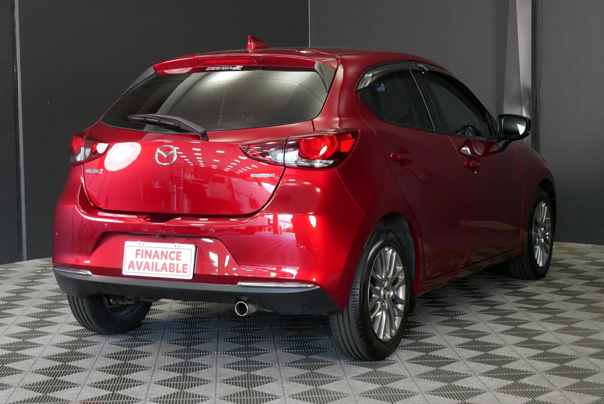 Mazda 2 image 4