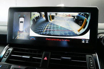 https://vehicle-cdn.autoleague.cloud/30640_U110923_11.jpg