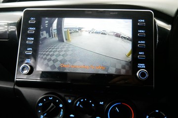 https://vehicle-cdn.autoleague.cloud/30640_U110936_12.jpg