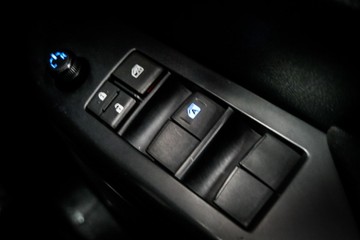 https://vehicle-cdn.autoleague.cloud/30640_U110936_17.jpg