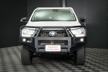 https://vehicle-cdn.autoleague.cloud/30640_U110936_2.jpg