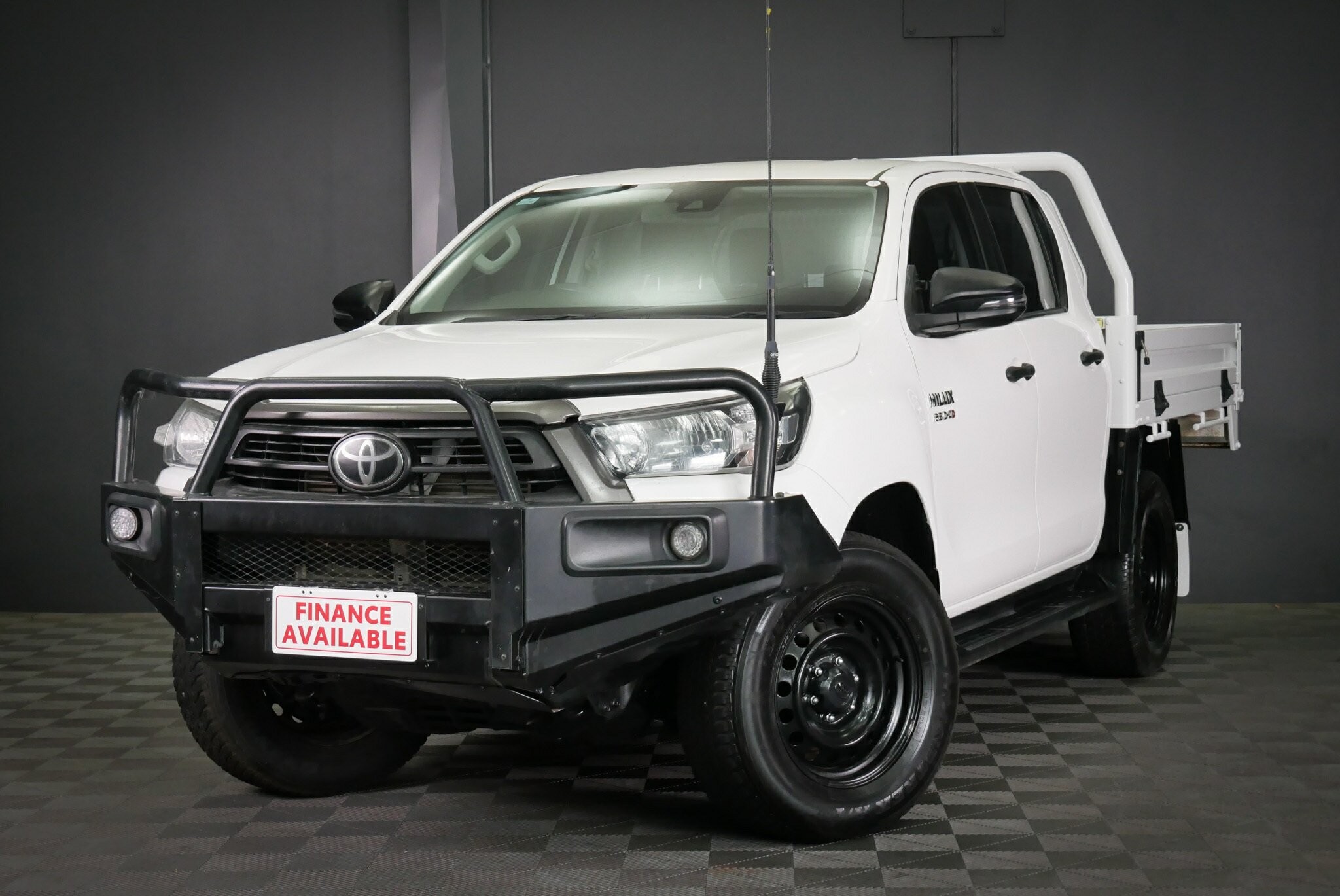 Toyota Hilux image 3