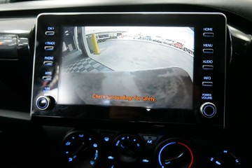 https://vehicle-cdn.autoleague.cloud/30640_U110937_12.jpg
