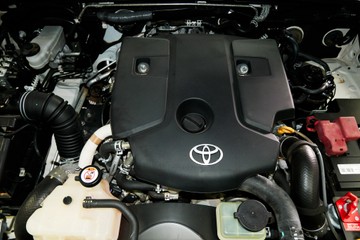https://vehicle-cdn.autoleague.cloud/30640_U110939_21.jpg