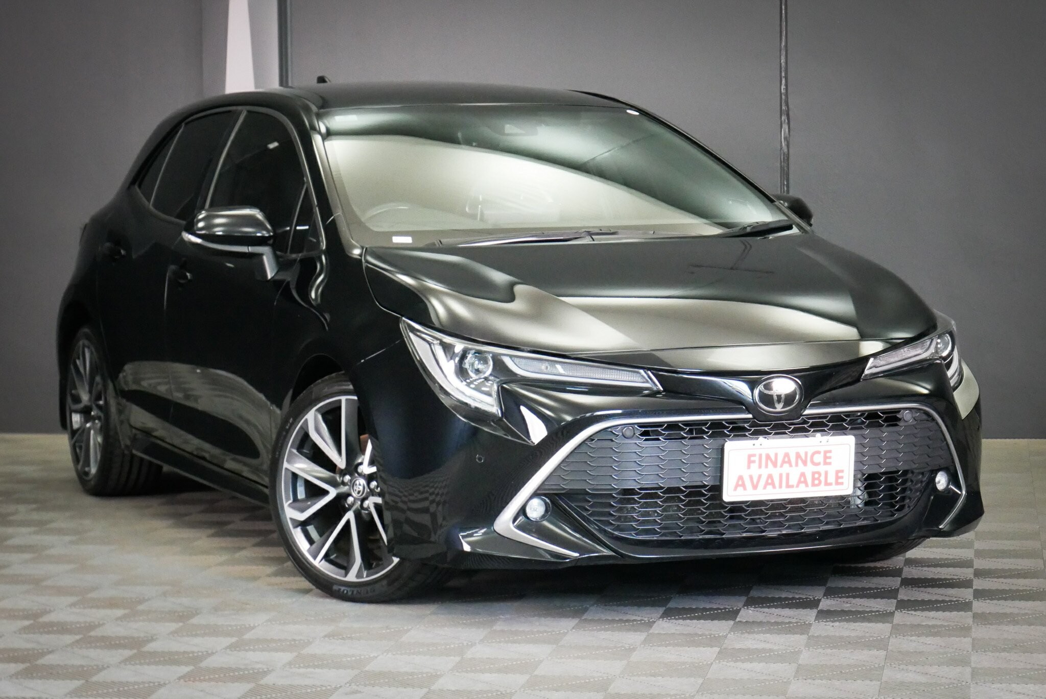 Toyota Corolla image 1