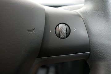 https://vehicle-cdn.autoleague.cloud/30640_U110953_21.jpg