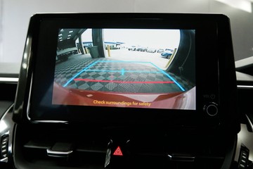https://vehicle-cdn.autoleague.cloud/30640_U110975_11.jpg