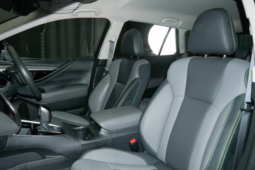 https://vehicle-cdn.autoleague.cloud/30640_U110980_19.jpg