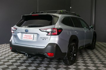 https://vehicle-cdn.autoleague.cloud/30640_U110980_4.jpg