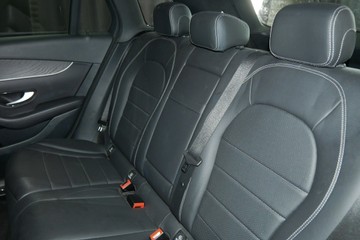 https://vehicle-cdn.autoleague.cloud/30640_U110997_20.jpg