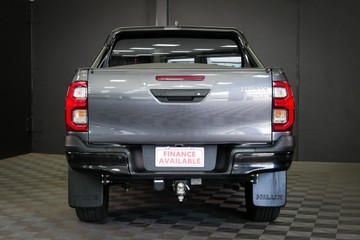https://vehicle-cdn.autoleague.cloud/30640_U111017_5.jpg