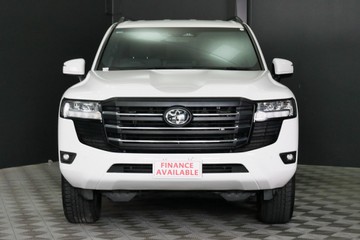https://vehicle-cdn.autoleague.cloud/30640_U111019_2.jpg