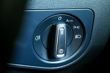 https://vehicle-cdn.autoleague.cloud/30640_U111034_23.jpg