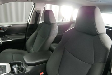 https://vehicle-cdn.autoleague.cloud/30640_U111059_18.jpg