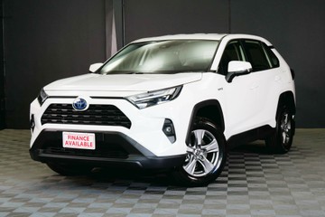 https://vehicle-cdn.autoleague.cloud/30640_U111059_3.jpg