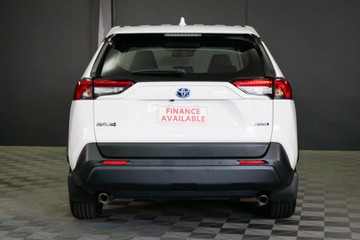 https://vehicle-cdn.autoleague.cloud/30640_U111059_5.jpg
