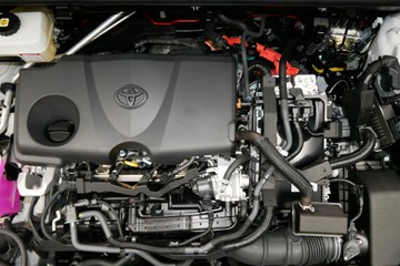 https://vehicle-cdn.autoleague.cloud/30640_U111061_23.jpg