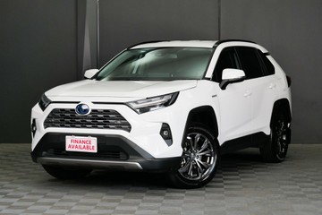 https://vehicle-cdn.autoleague.cloud/30640_U111061_3.jpg