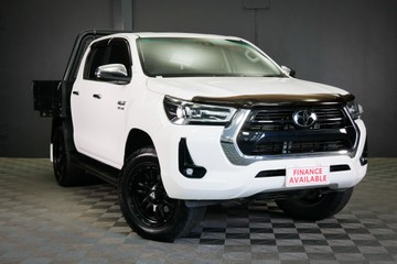 https://vehicle-cdn.autoleague.cloud/30640_U111083_1.jpg