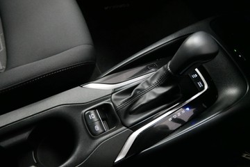 https://vehicle-cdn.autoleague.cloud/30640_U111097_12.jpg