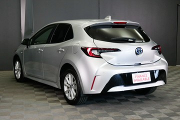 https://vehicle-cdn.autoleague.cloud/30640_U111097_6.jpg