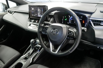 https://vehicle-cdn.autoleague.cloud/30640_U111097_8.jpg
