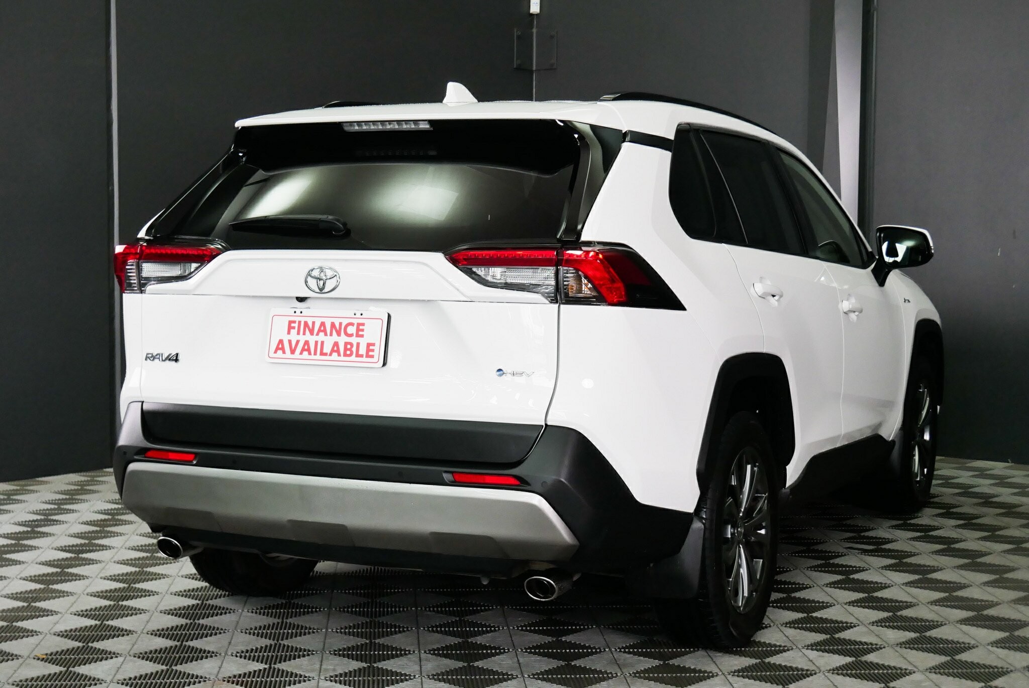 Toyota Rav4 image 4