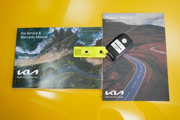 https://vehicle-cdn.autoleague.cloud/30640_U111109_21.jpg