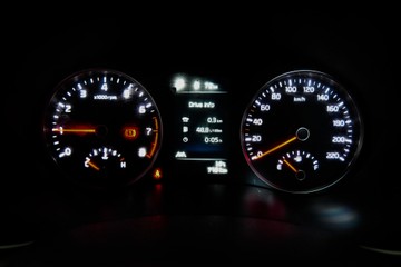 https://vehicle-cdn.autoleague.cloud/30640_U111109_9.jpg
