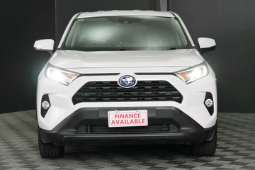 https://vehicle-cdn.autoleague.cloud/30640_U111113_2.jpg