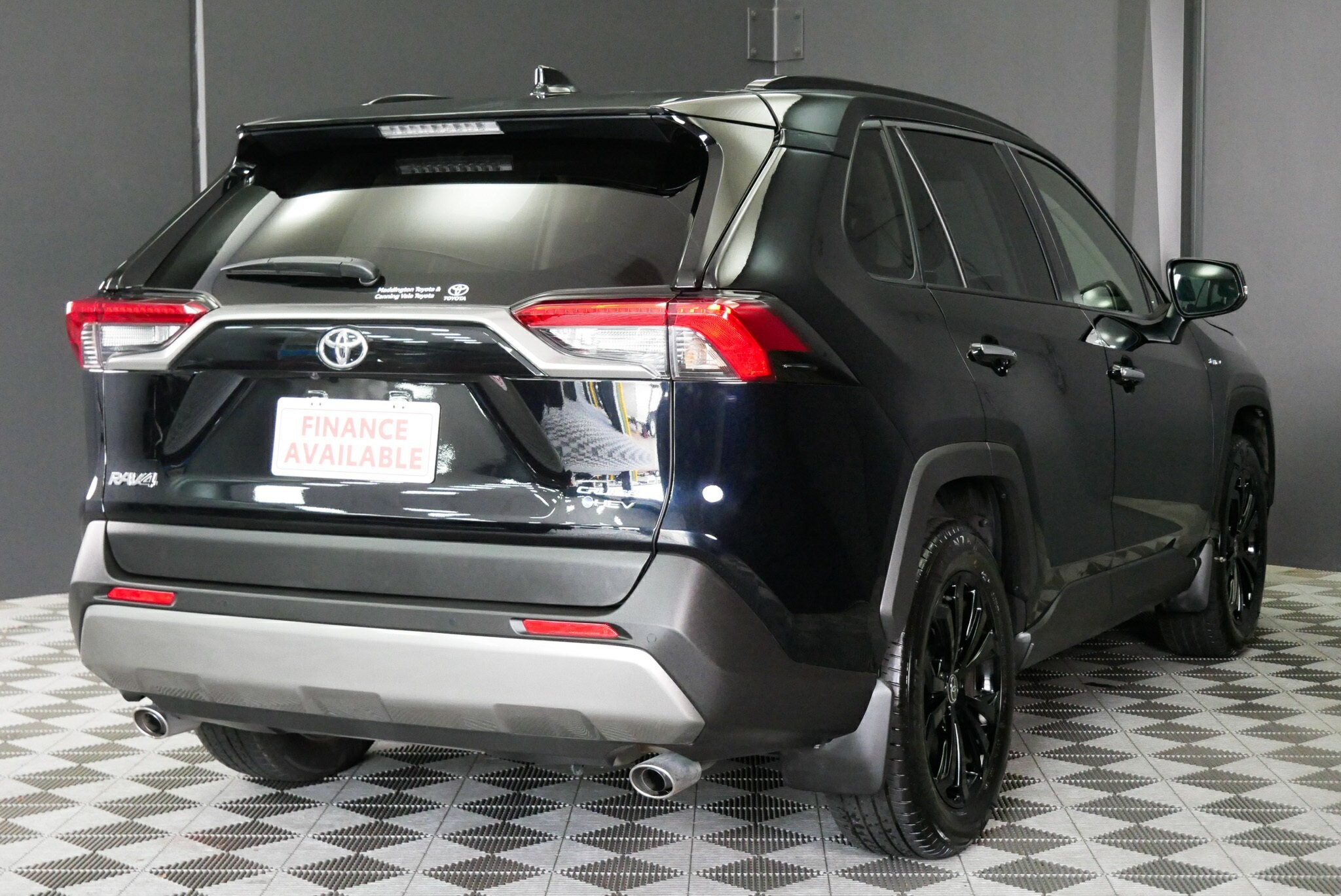 Toyota Rav4 image 4