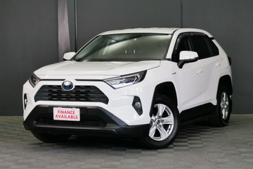 https://vehicle-cdn.autoleague.cloud/30640_U111130_3.jpg
