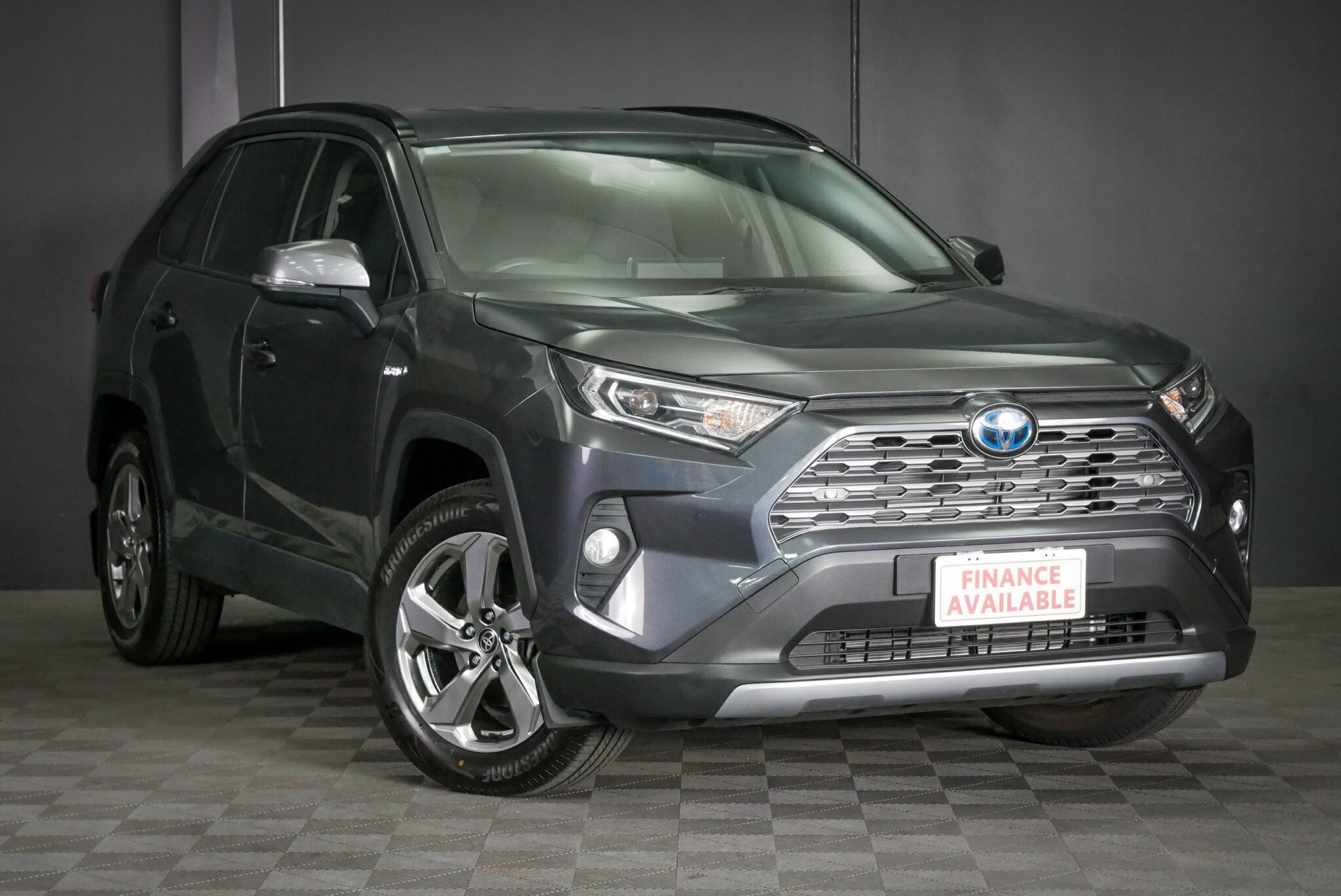 Toyota Rav4 image 1