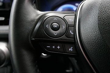 https://vehicle-cdn.autoleague.cloud/30640_U111135_14.jpg