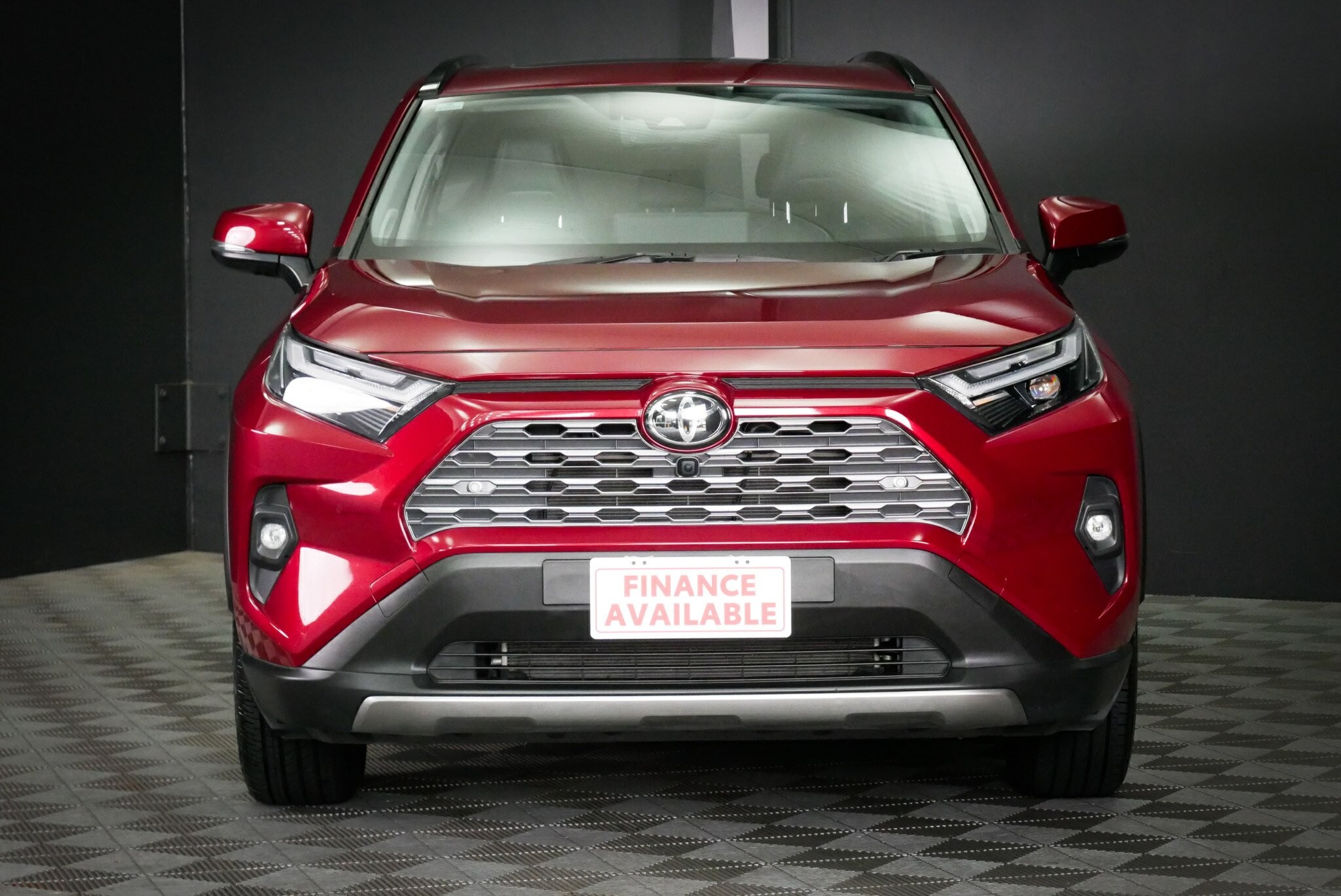Toyota Rav4 image 2