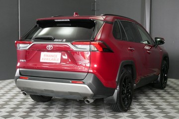 https://vehicle-cdn.autoleague.cloud/30640_U111135_4.jpg