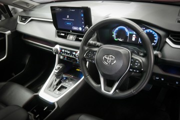 https://vehicle-cdn.autoleague.cloud/30640_U111135_9.jpg