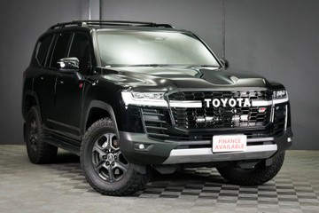 https://vehicle-cdn.autoleague.cloud/30640_U111164_1.jpg