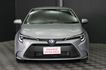 https://vehicle-cdn.autoleague.cloud/30640_U111166_2.jpg