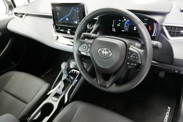 https://vehicle-cdn.autoleague.cloud/30640_U111166_8.jpg